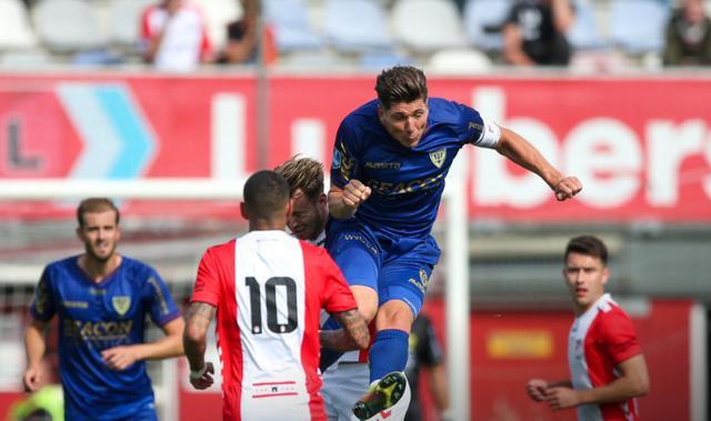 伊萨克23 伊萨克23